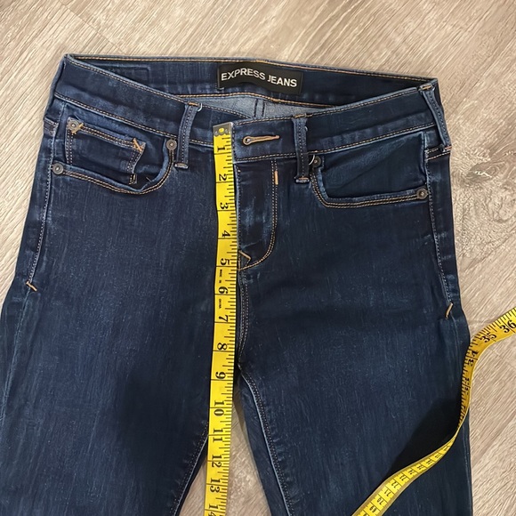 Express Legging Mid-rise Jeans - Picture 3 of 5